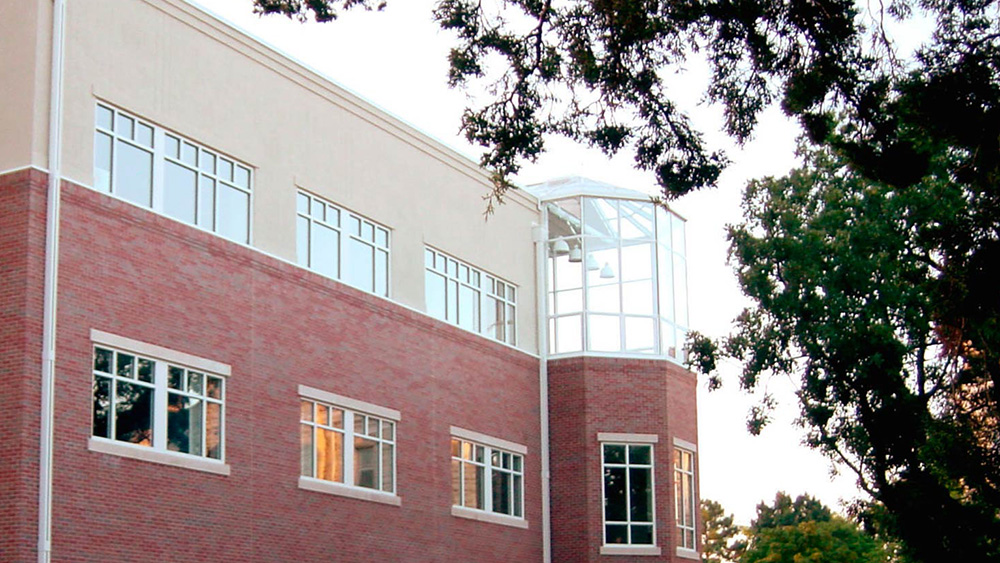 Greenhouse bethel college Krehbiel Science Center
