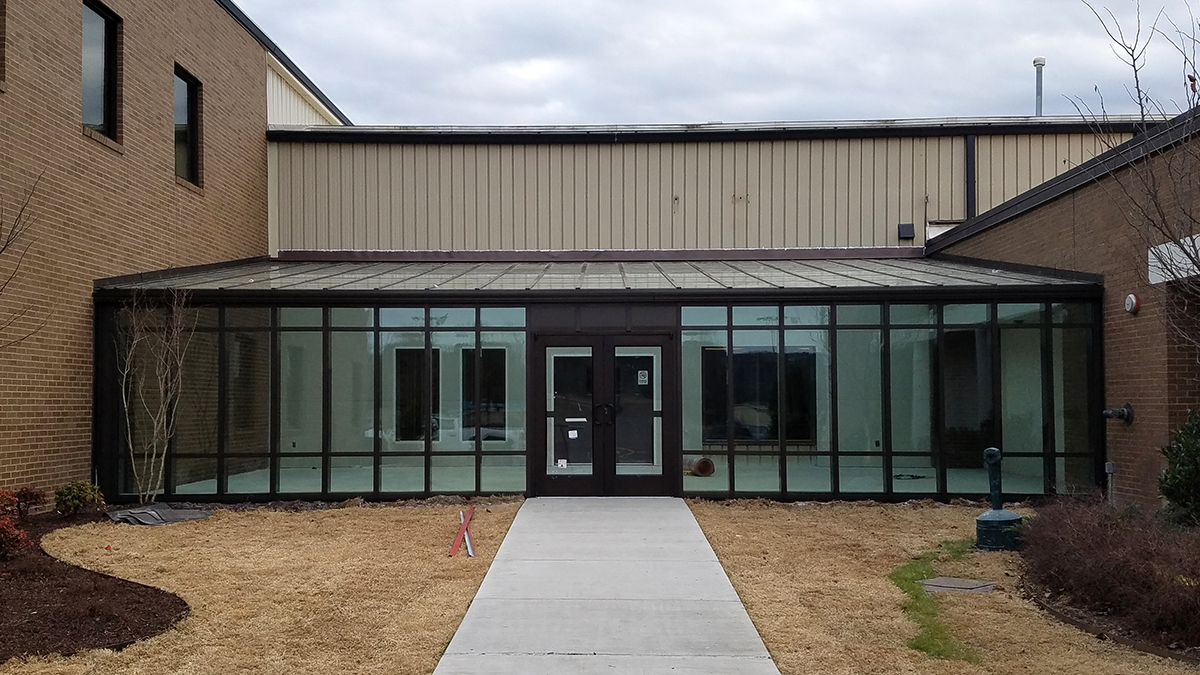 Glazed walkway breakroom Solarium at Marshalltown tools